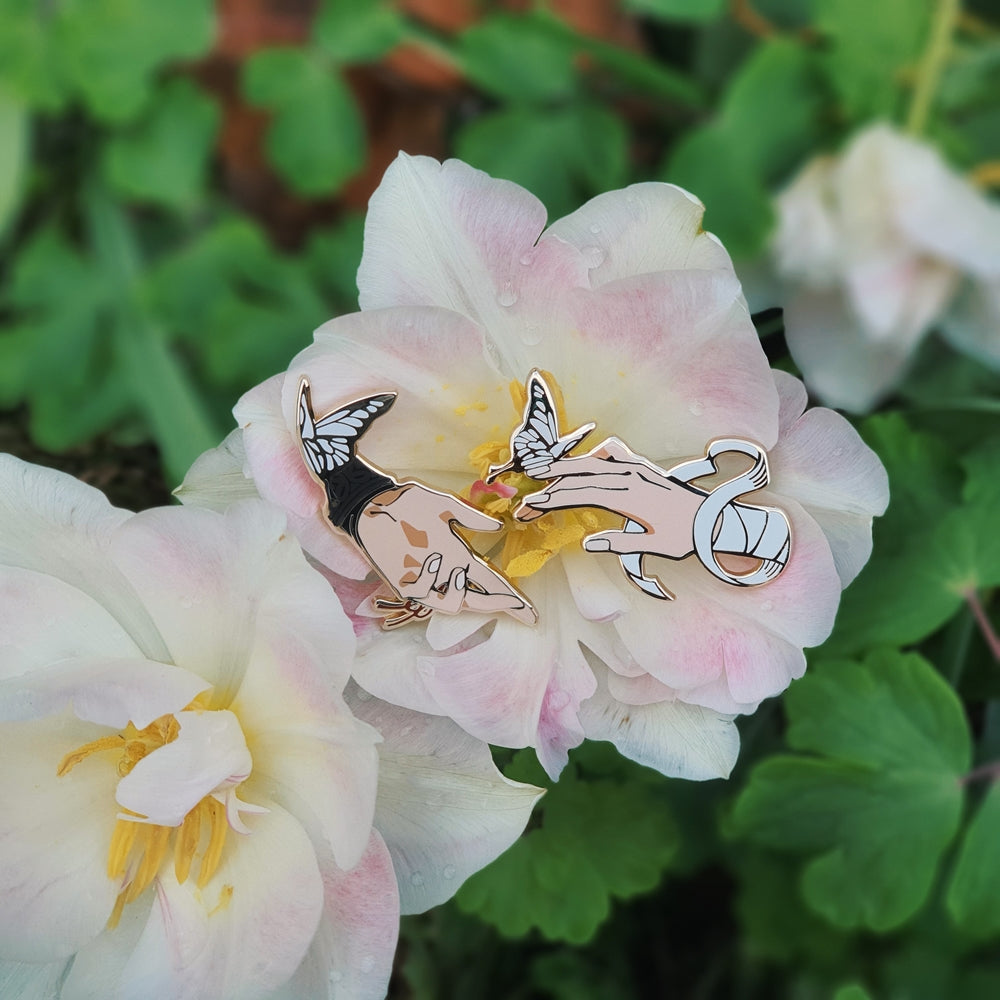 Hualian Enamel Pin Set