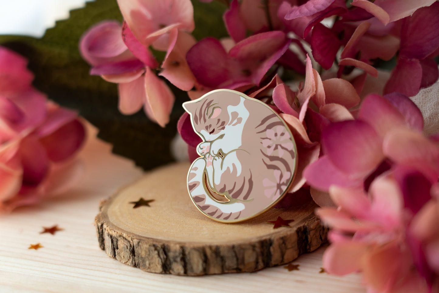 Brown Cat- Enamel Pin