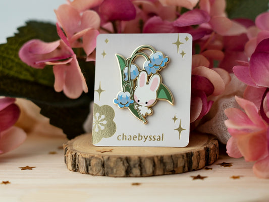 Lily Bunny - Enamel Pin