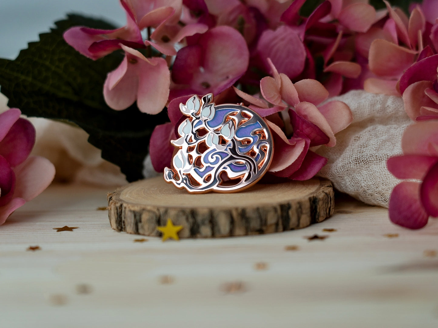 Magnolia - Enamel Pin