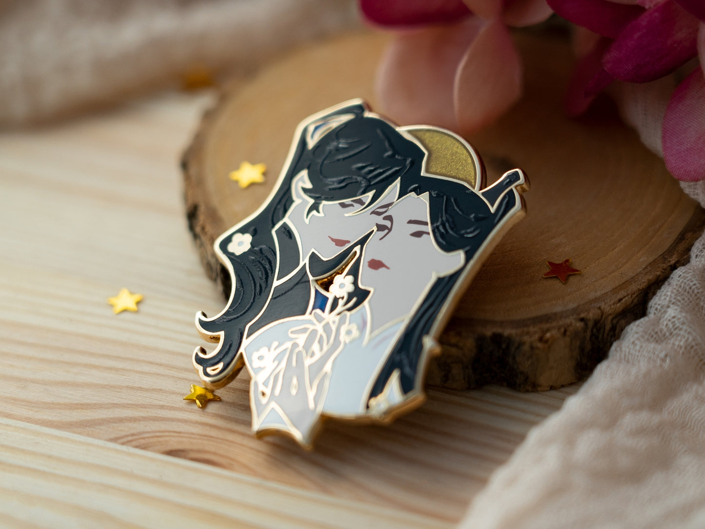 Ranwan - Enamel Pin