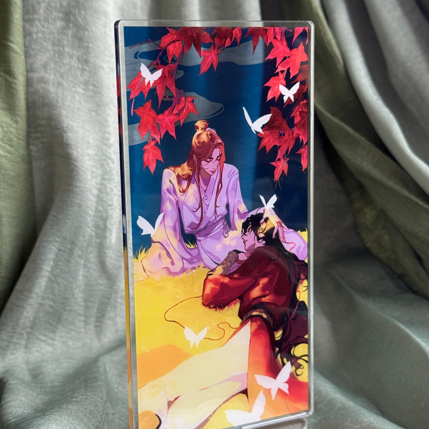 Hualian Standee
